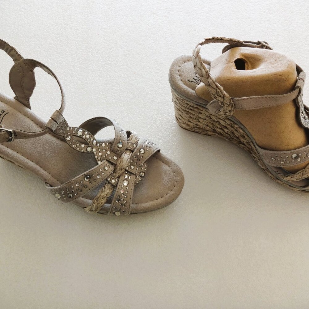 Impo Memory Foam Strappy Wedge Espadrille Sandals, Size 8.5M, NWOT - Picture 2 of 8